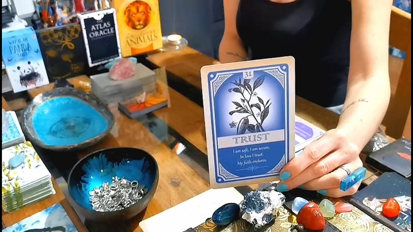 AQUARIUS - "BONUS: TRUST THE JOURNEY! GET READY FOR THIS BREAKTHROUGH!" HUNTER'S MOON OCT. 2021