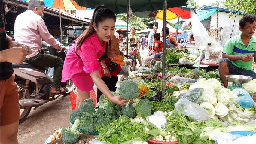 Market show: Today village market is busy, I buy some ingredient for cooking