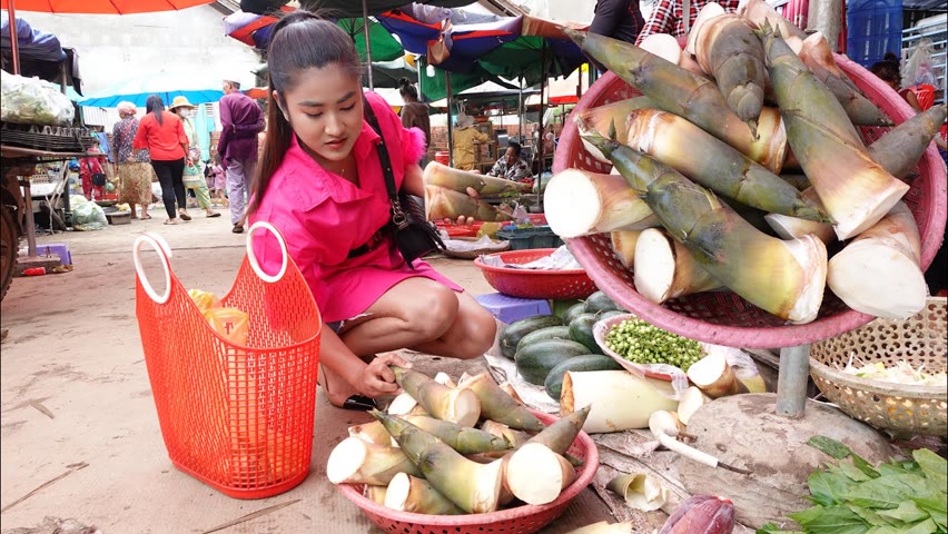 Market show, Sweet bamboo shoot is good for cooking / Braised bamboo shoot with pork cooking