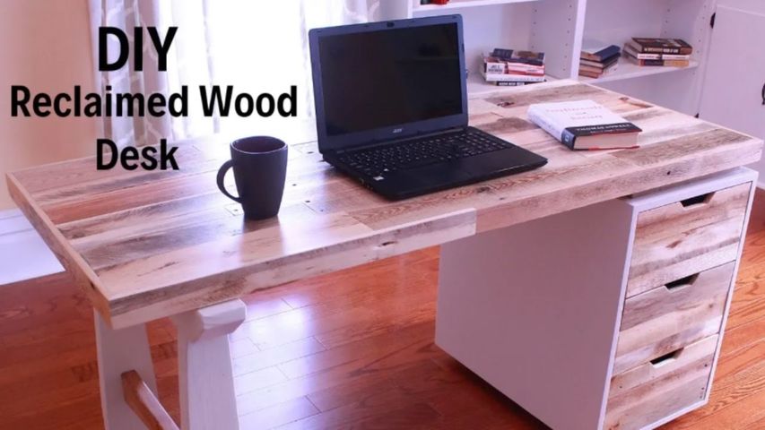 DIY Desk With Hidden Laptop Storage Using Reclaimed Pallet Wood - How to Make