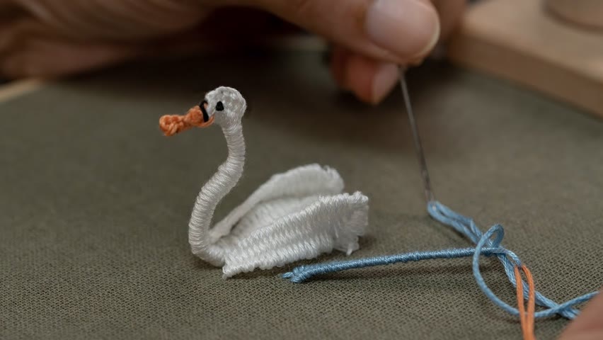 Amazing 3D Swan Art - Hand Embroidery DIY