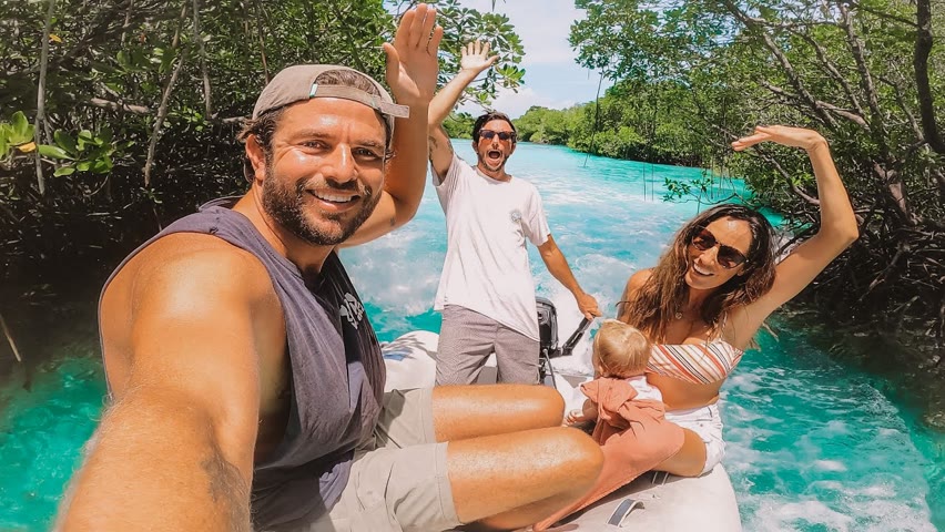 4 People on a TINY BOAT! THE GREAT ADVENTURE! 🏄‍♂️ W Max & Occy, Ep 257
