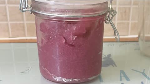 Blueberry and sea moss gel smoothie