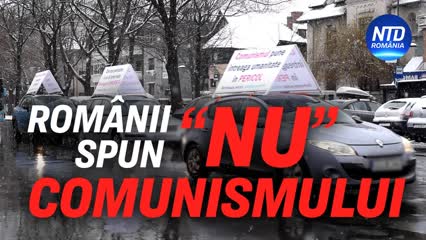 O paradă cu mașini purtând pancarte cu sloganuri de expunere a comunismului a traversat Bucureștiul