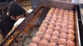 대왕떡갈비 Popular Hamburger Steak, Giant Meatballs - Korean Street Food