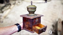 Restoring Rusty Vintage Coffee Grinder - Complete Restoration