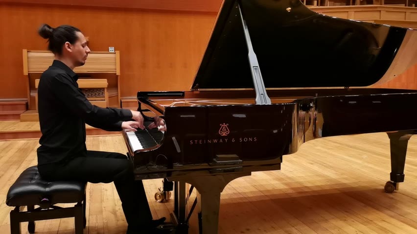 Daniil Maliuta - F.Chopin polonaise-fantaisie