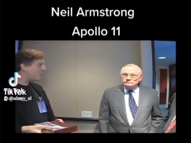 Will Armstrong swear to God he walk on the moon? 為何阿姆斯壯不敢發誓真的有登月？