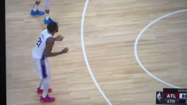 Joel Embiid's reaction to Ben Simmons passing up on an open dunk