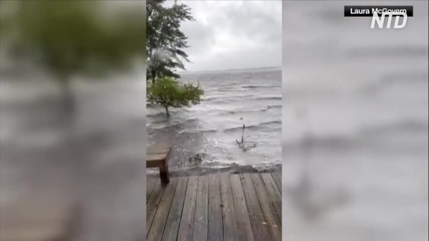 Neuse River Rises in Family Back Yard as Tropical Storm Ophelia Makes Landfall