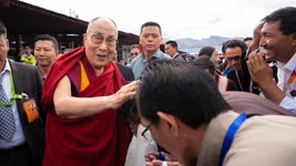 His Holiness the Dalai Lama Arrives in Ladakh