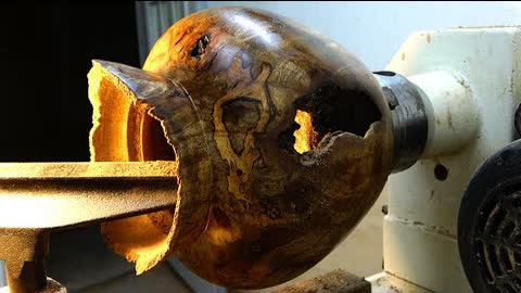 Woodturning:  Accidents Happen...
