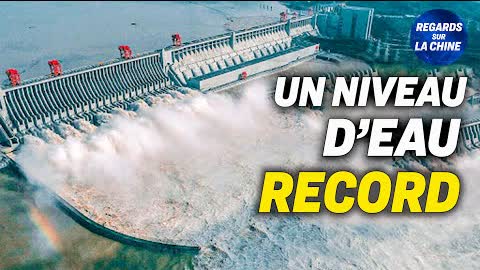 Le barrage chinois des Trois Gorges atteint un niveau d'eau élevé ; Un test génétique controversé