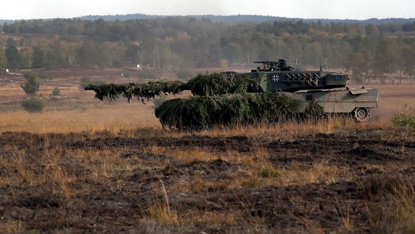 Berlin donne son feu vert pour la livraison de chars Leopard