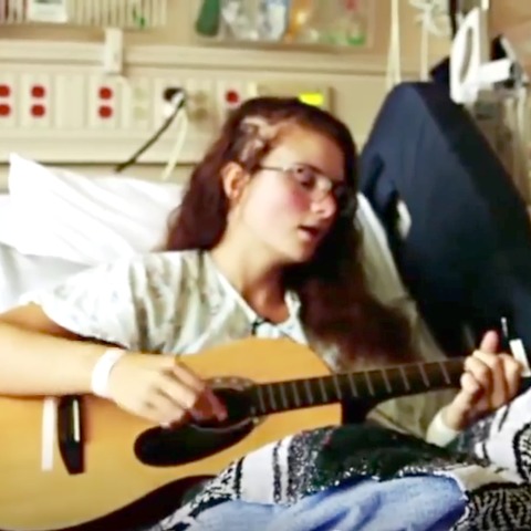 Girl Sings Her Way Through Brain Surgery