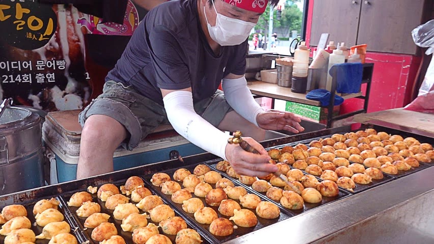 타코야끼달인 Super Fast!! Amazing Skill of Takoyaki Master - Korean Street Food