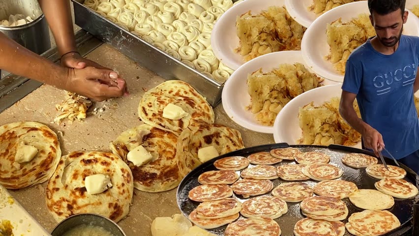 Pitai Paratha | Multi Layered Lachha Paratha | Buttery Crushed Paratha Making | Street food Karachi