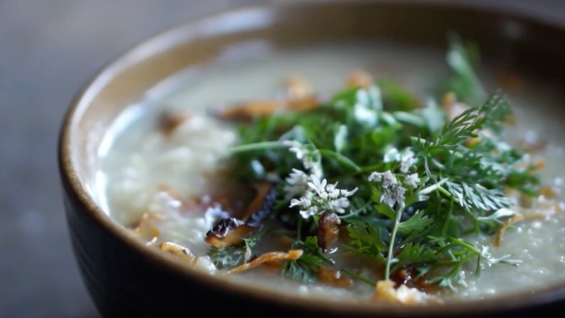 Green Rice Porridge | Cháo Gạo Nếp Xanh