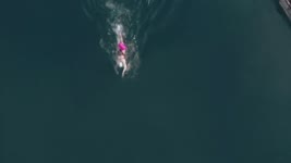 游泳馬拉松 八人在貝加爾湖接力70 公里 - 游泳比賽 - 國際新聞