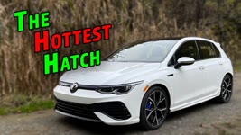 The AWD Hot Hatch Of Your Dreams Is Here | 2022 Volkswagen Golf R