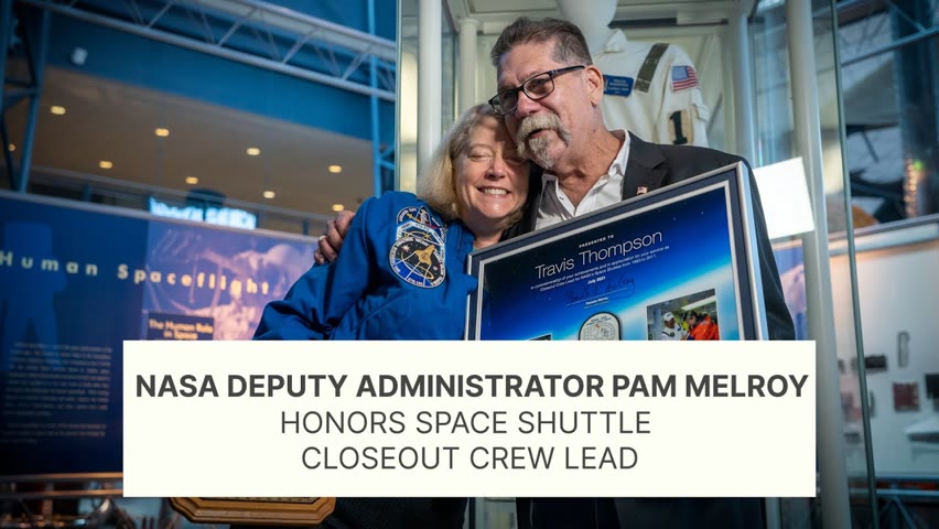 Deputy Administrator Pam Melroy Honors Space Shuttle Closeout Crew Lead