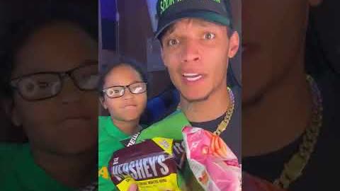 Me & Aaliyah Review Exotic Snacks! *FUNNY*