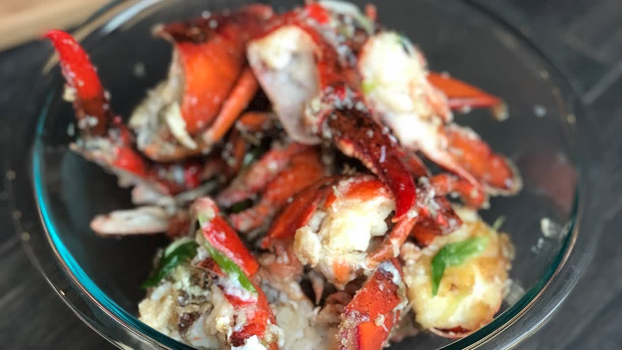 Ginger Scallion Lobster (葱姜龙虾)