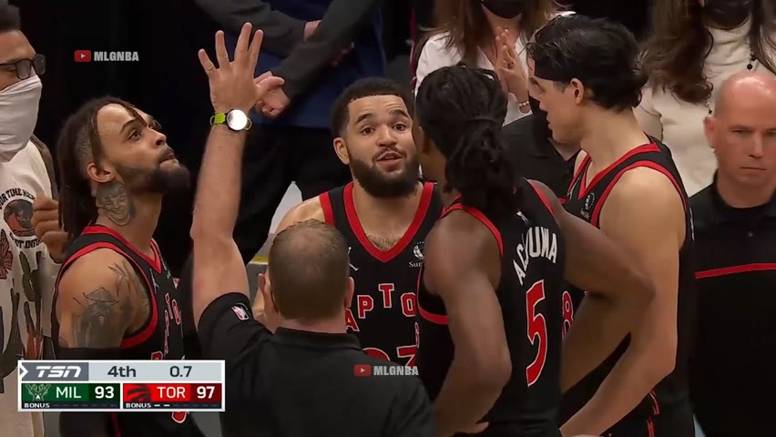 Fred VanVleet: "dont f***ing move" "they can't win the game" 😀👌