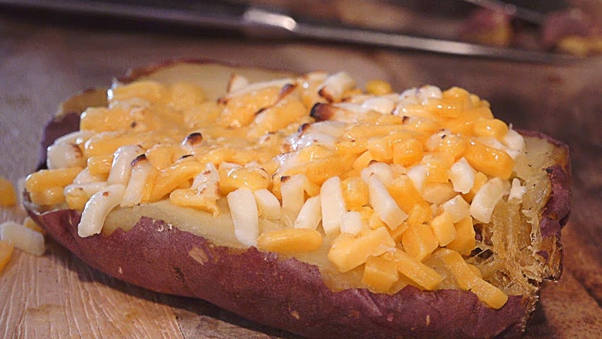 치즈군고구마 Roasted Sweet Potato with Cheese - Korean Street Food