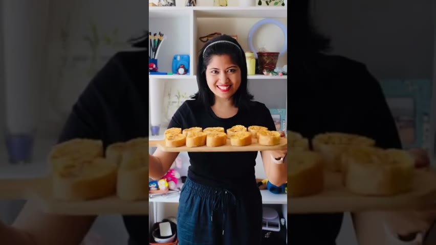 Vegan Garlic Bread Instant Recipe #shorts #youtubeshorts