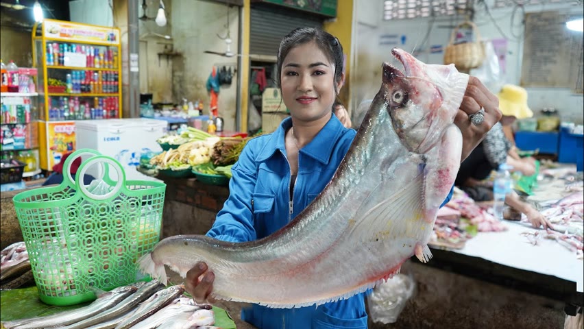 It is the big river fish - Have you ever seen this fish in your market / Yummy fish cooking