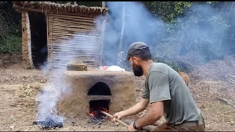 HOW TO BUILD an EARTHEN OVEN | OUTDOOR KITCHEN | PIZZA OVEN | MAKE OVEN