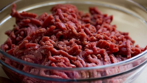 132,000 Pounds of Ground Beef Recalled After 17 People Get Sick