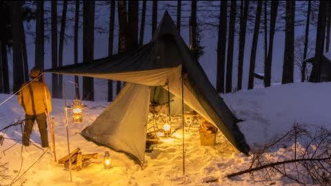 【雪中キャンプ】雪・霙・雨の中、過酷な設営と撤収/焚き火でチーズフォンデュ