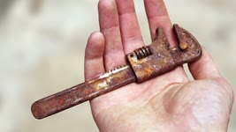 Bent Bicyclist's Wrench Multitool Restoration - Restoring Rusty Tools