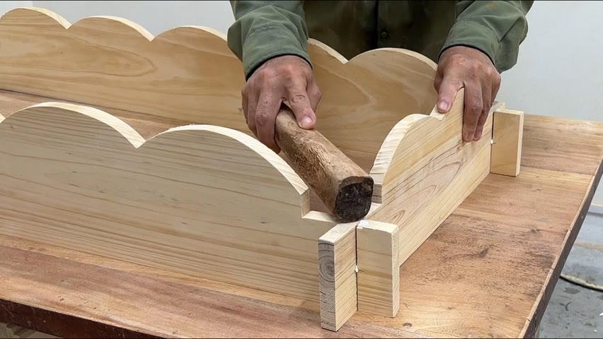 Amazing Art Woodworking Project Fastest Easy - Carpenter's Design a Unique Wooden Bench