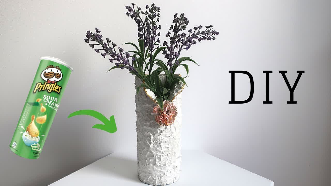 DIY Expensive Looking Vase from a Pringles Can | Recycling Projects | Best out of Waste