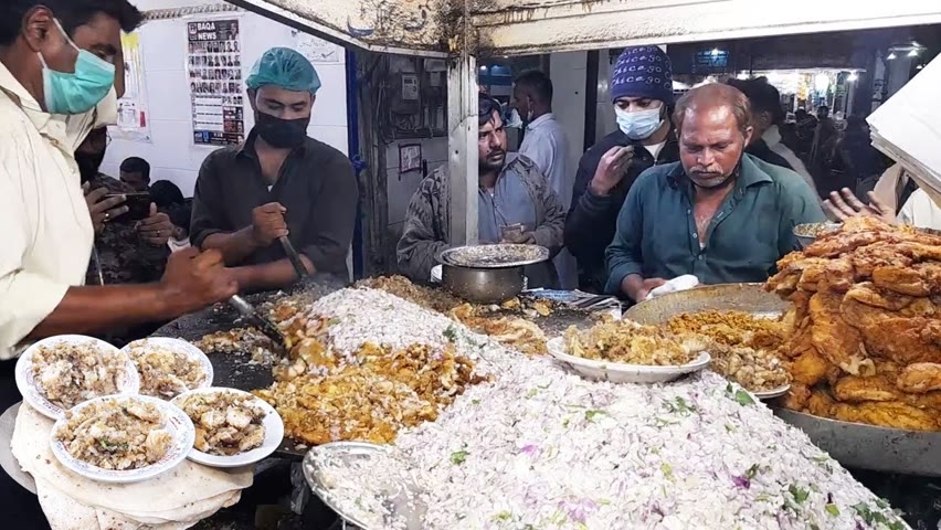 FISH KATAKAT | People are Crazy for Fish Katakat | Ultimate Fish Katakat Street food Karachi