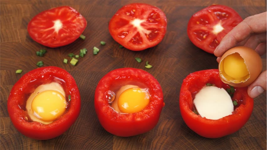 Just Put an Egg in a Tomato and You Will be Amazed! Easy Breakfast Recipe | Baked Tomato Recipe