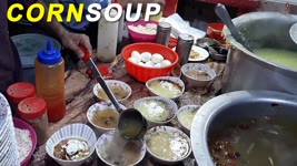 People are crazy for Chicken Corn Soup at Street Food Karachi | Hot Thai Soup | Egg Soup in Rs.50