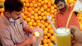 Orange Juice  | Refreshing Summer Drink at  Street Food Karachi Pakistan | Healthy Mosmbi Juice