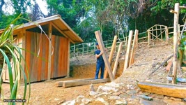 Actively building a kitchen, making a safe gate - primitive technology, survival | Ep 189