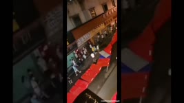 广州海珠区民众抗击封控的最新暴动视频来了！！
