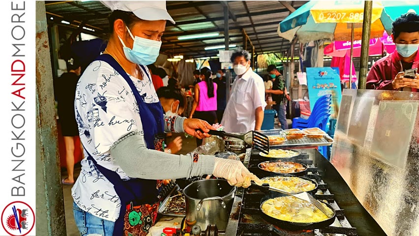 Best STREET FOOD Lunch In The Heart Of BANGKOK? Absolutely!