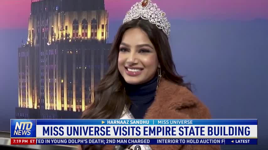 Miss Universe Visits Empire State Building