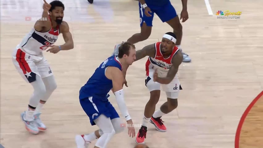 Luke Kennard's 4-point play to complete one of the craziest comebacks of all time 😮