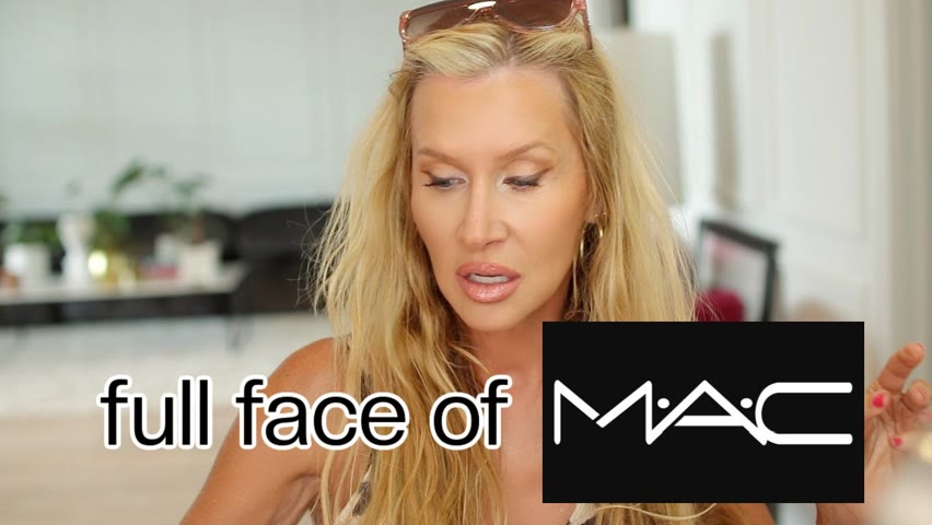 FULL FACE OF MAC MAKEUP