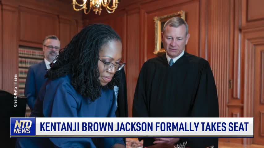 Kentanji Brown Jackson Formally Takes Her Seat
