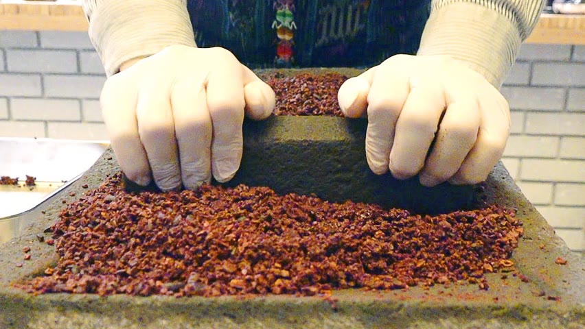 Amazing Way to Make 100% Cacao Handmade Chocolate - Korean Street Food