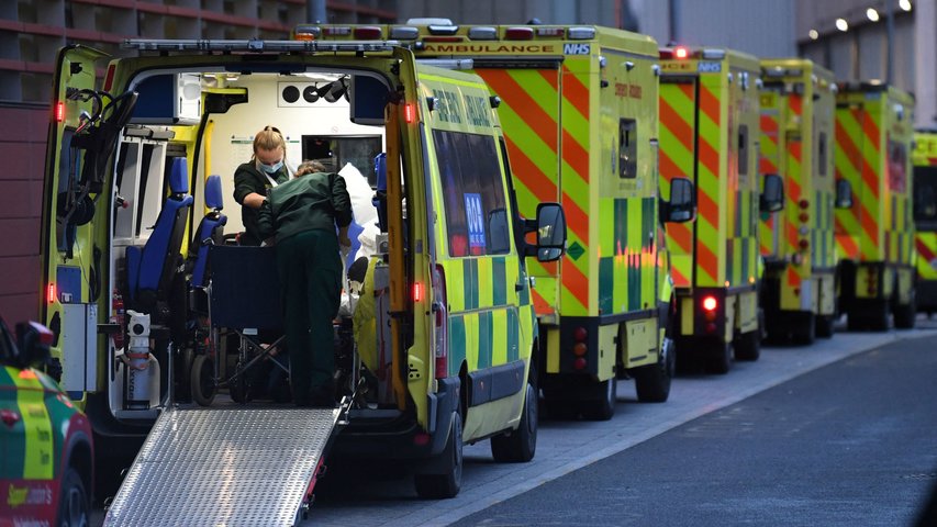 Des troupes déployées à Londres pour aider les hôpitaux